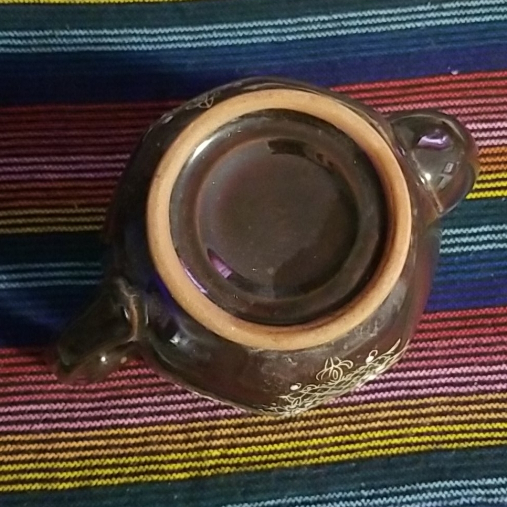 Vintage tea pot - Picture 8 of 13